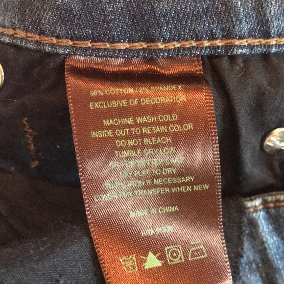 Kut from the Kloth jeans. 6 - Picture 3 of 9